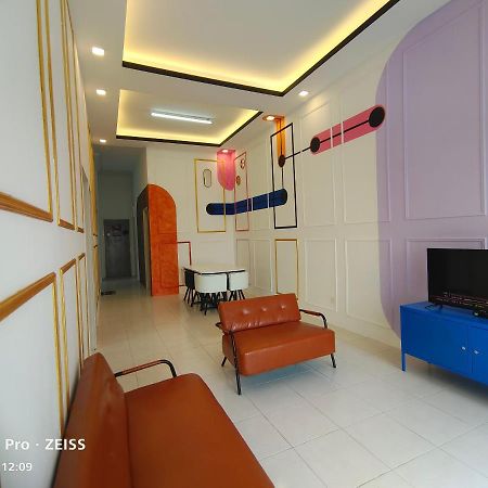 Classic English @ Ch ตานาห์ราตา ภายนอก รูปภาพ